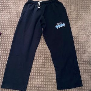 sweatpants